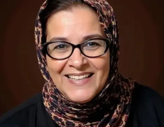 بعد فوزها بمقعد برلماني.. فاطمة وشاي للمغاربة: “سأبقى خادمتكم لا نائبة عليكم”