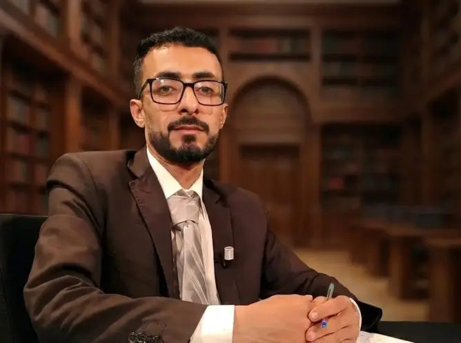 من كهوف الإنسان البدائي إلى منصات التواصل الاجتماعي: رحلة السلطة غير المرئية