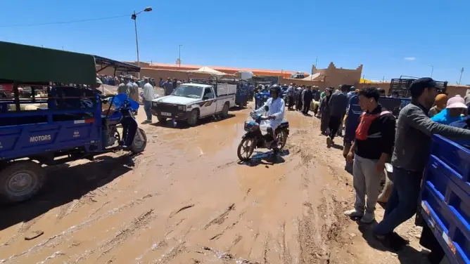 ورزازات.. أمطار قليلة تكشف اختلالات السوق الأسبوعي وتُعيد الجدل حول مصير الملايين المرصودة