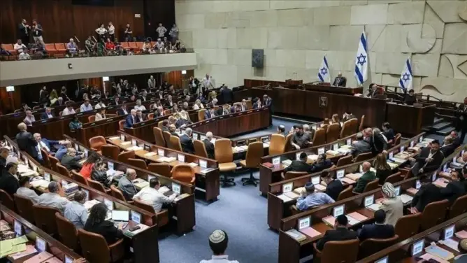 الكنيست يصوت بالإجماع في قراءة تمهيدية على حل نفسه والتوجه لانتخابات مبكرة
