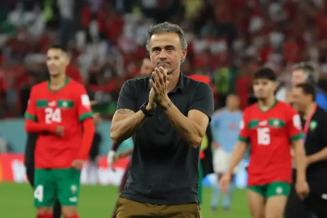 إنريكي يستعيد ذكريات “مونديال قطر”: مواجهة المغرب من أجمل لحظاتي رغم الإقصاء
