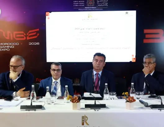 الإعلام والصناعات الإبداعية