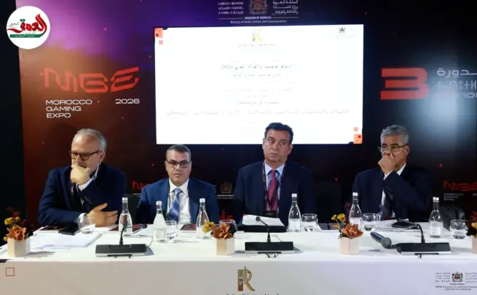 الإعلام والصناعات الإبداعية