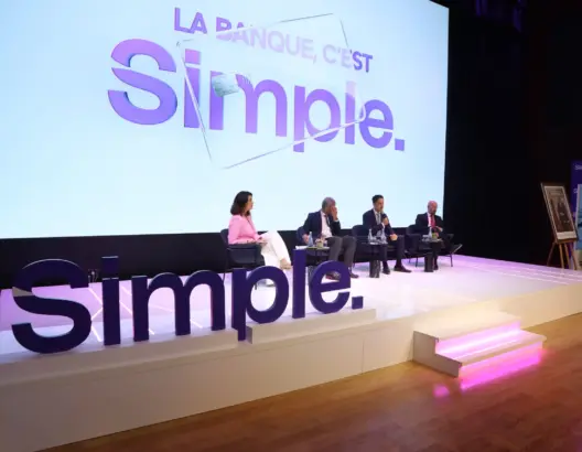 بعد مليون زبون لـ”L’bankalik”.. التجاري وفا بنك يطلق “Simple” ويدخل عهد “السوبر آب” البنكي بالمغرب