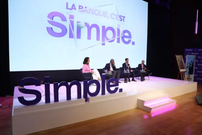 بعد مليون زبون لـ”L’bankalik”.. التجاري وفا بنك يطلق “Simple” ويدخل عهد “السوبر آب” البنكي بالمغرب