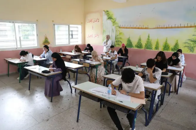 انطلاق الامتحان الجهوي للبكالوريا وتعميم تقنية مغربية مبتكرة لمكافحة الغش
