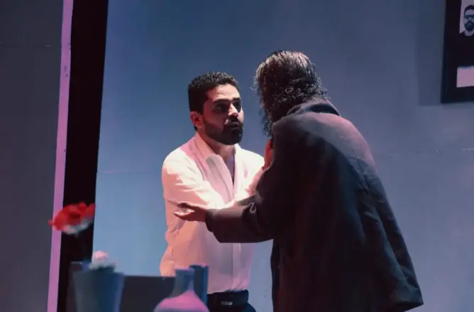 “سقوط الورد”.. أيوب أبو النصر يسائل الحرية الفردية وقضايا المرأة وسط قيود المجتمع