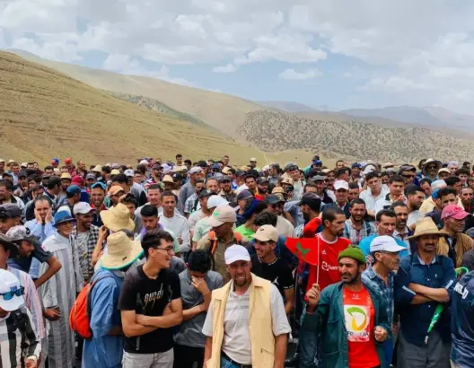 الفقر والعزلة وفشل التنمية.. هكذا تحولت أزيلال إلى عاصمة للاحتجاجات الاجتماعية بالمغرب