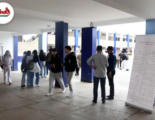 “تلاميذ البكالوريا يكشفون تفاصيل مثيرة عن امتحانات الفيزياء والعربية