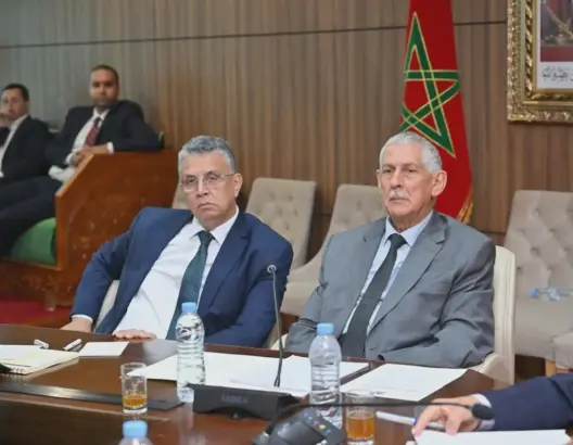 وزير العدل يعترض على مراسلة عميد كلية الشريعة للبرلمان بشأن ولوج الخريجين للمحاماة