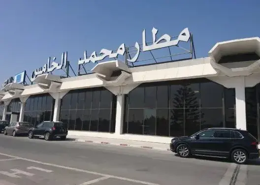 توقيف مواطن غاني بمطار الدار البيضاء بتهم النصب والاحتيال وتبييض الأموال