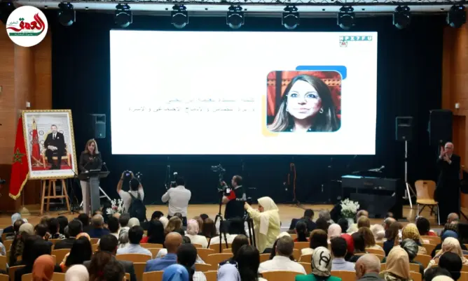 تعزيز مشاركة النساء في الحياة العامة