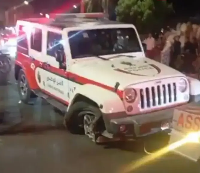 مراكش.. توقيف مشتبه فيه بعد الاستيلاء على سيارة أمنية والفرار بها