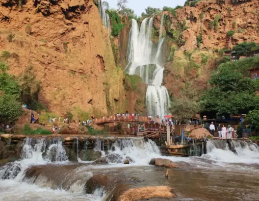  مصرع شاب غرقا بشلالات أوزود يرفع عدد ضحايا الغرق بأزيلال إلى 7 أشخاص في 4 أشهر