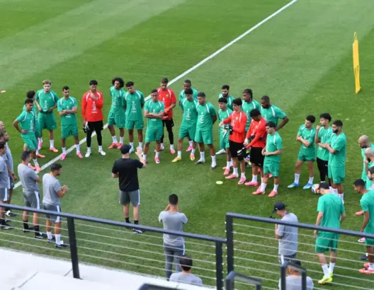أوشريف: دفاع اسكتلندا سيعقد مهمة المغرب.. والهدف المبكر مفتاح النقاط الثلاث