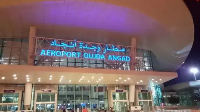 مغاربة بإسبانيا يطالبون بإعادة تشغيل الخط الجوي بين مورسيا ووجدة