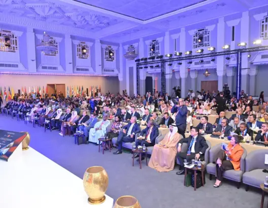 خبراء ماليون من مراكش: الاستقرار السياسي والانتقال الرقمي مفتاحا جذب الاستثمار الخاص