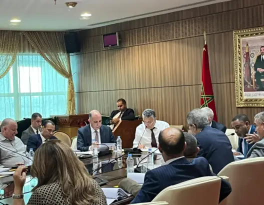 لجنة العدل بالمستشارين تصادق على إخضاع ودائع المحامين لرقابة مجلس الحسابات