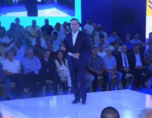 الأحرار يقترح رفع الأجور والمعاشات ومنح خصم ضريبي يصل لـ5000 درهم عن كل طفل