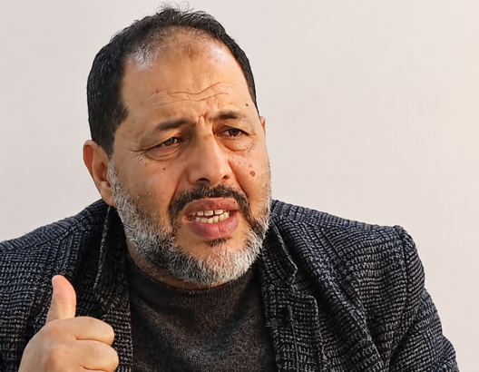 سعيد التونارتي النائب الأول لرئيس مقاطعة يعقوب المنصور بالرباط خلال تصريح صحفي