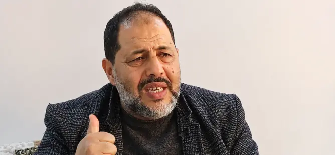 سعيد التونارتي النائب الأول لرئيس مقاطعة يعقوب المنصور بالرباط خلال تصريح صحفي