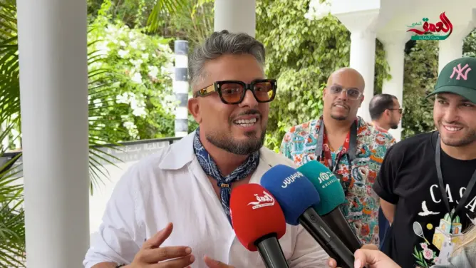 حاتم عمور والمقارنة بسعد لمجرد