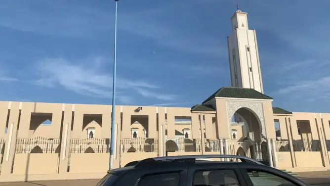 فيديوهات سياسية داخل “المصليات” تستنفر سلطات البيضاء وتثير شبهة الدعاية الانتخابية