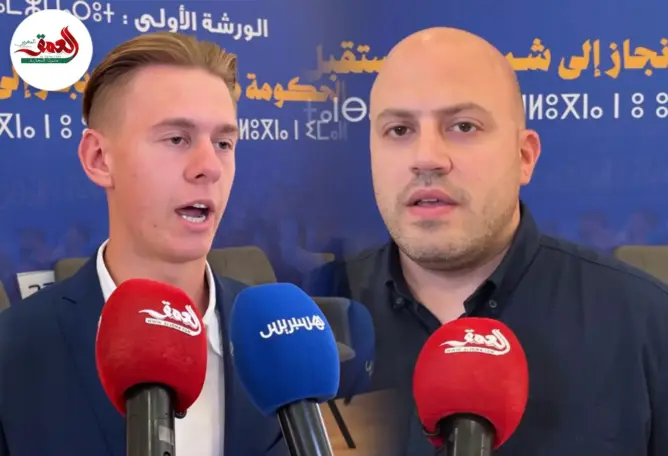 ساسيون أوروبيون يشيدون بتجربة “الأحرار”