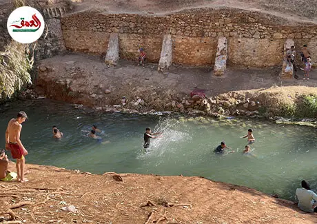 اللجوء للوديان في ظل غلاء المسابح بفاس