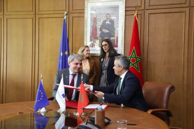 تمويل أوروبي جديد للمغرب بـ365 مليون أورو لتأهيل السكك وتعزيز الطرق السيارة