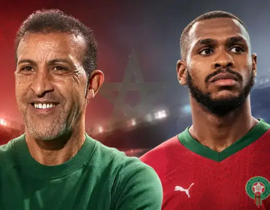 مصطفى حجي وعيسى ديوب في صورة رياضية تعبر عن كواليس اختيار ديوب تمثيل المنتخب المغربي