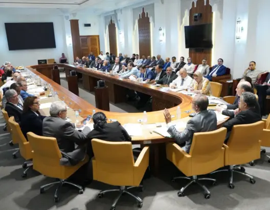 نواب يرفضون فتح مهنة المحاماة لخريجي الشريعة ويتصدون لرفع سن الولوج لـ50 سنة