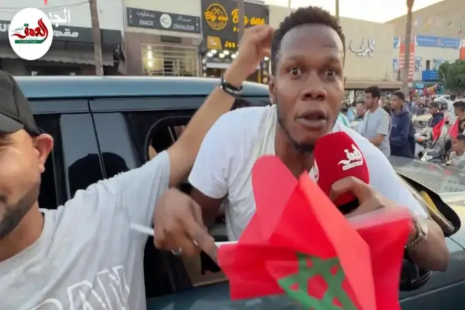 إفواري يشارك المغاربة فرحة الفوز