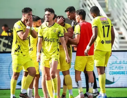 رسميا.. المغرب الفاسي يُحرز البطولة الاحترافية بعد انتظار دام 41 سنة