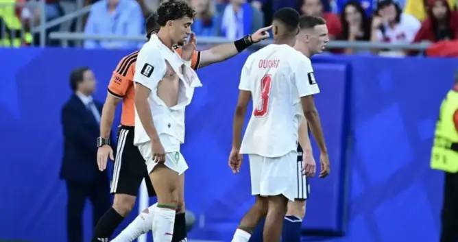 “بوما” تقرّ بتجريب قميص “خفيف” على منتخب المغرب.. والأسود يدفعون ثمن خلل التصنيع في المونديال