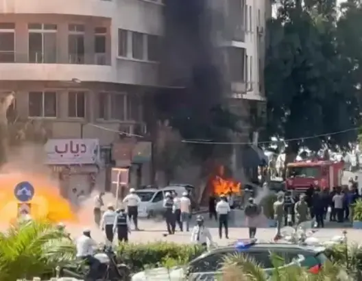 تفجيرات تهز دمشق خلال زيارة ماكرون.. والحزب السوري الحر: محاولة لإفشال الانفتاح الدولي