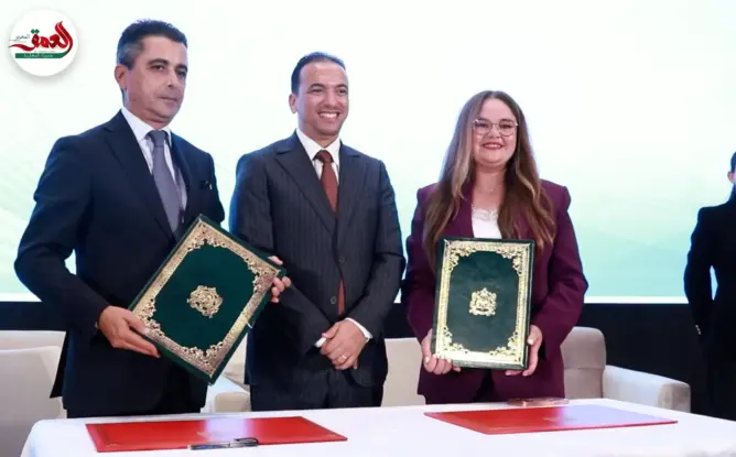 تتويج الفائزين بجائزة البرنامج الوطني لدعم المشاريع التعاونية للشباب