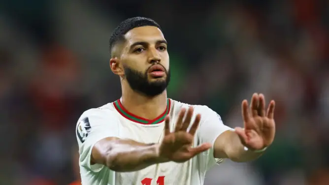 الصيباري يفتح النار على “العربية للطيران” وينتقد تعاملها “غير الإنساني” مع الزبناء