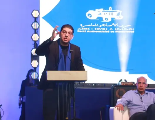 من برشيد.. بنسعيد يدافع عن حصيلة “البام” ويعد بأجوبة جديدة لانتظارات المواطنين