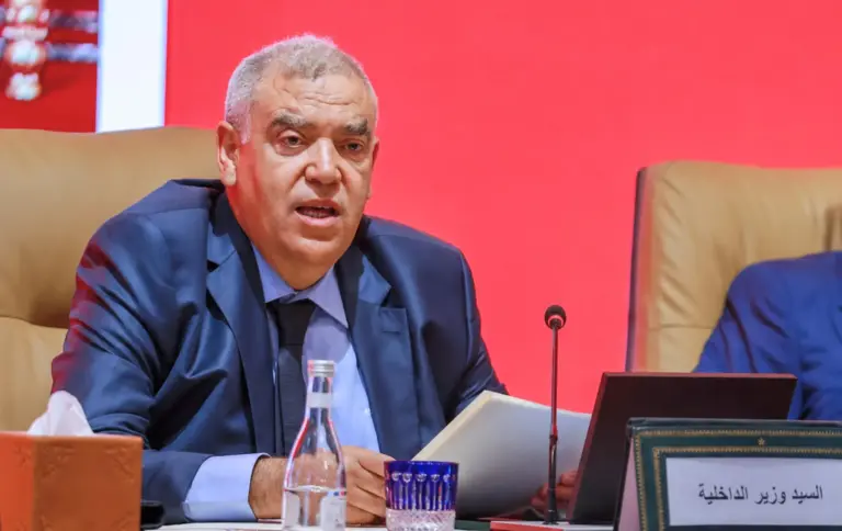الداخلية تطمئن الأحزاب وتستنفر الولاة والعمال لتأمين نزاهة اقتراع 23 شتنبر 2026