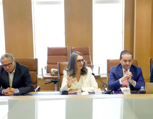 الأحرار يعرض برنامجه أمام “الباطرونا” ويؤكد مواصلة الإصلاحات الاقتصادية