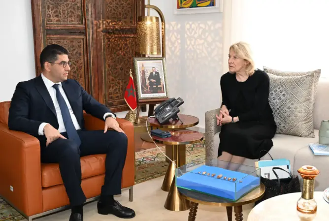 بنسعيد يتباحث بالرباط مع وزيرة الثقافة الفرنسية لتعزيز الشراكة الثقافية والفنية بين البلدين