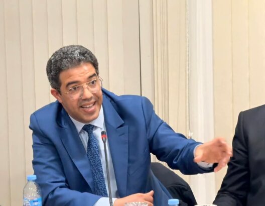 “مملكة الأوراش”.. حمراوي يفكك التحولات الكبرى للمغرب خلال حكم الملك محمد السادس