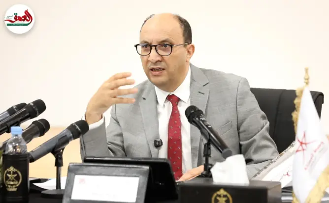 طارق ينبه لضعف تواصل الإدارات