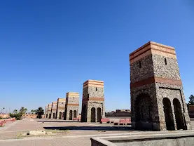 مراكش تعتمد العزوزية والقامرة محطتين جديدتين “لسيارات الأجرة الكبيرة” وتطوي صفحة باب دكالة