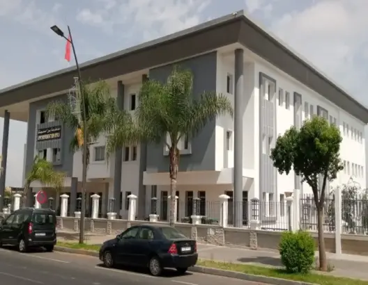 إقصاء فنانين وسكان يشعل الجدل حول سهرة عيد العرش بمقاطعة ابن مسيك بالدار البيضاء