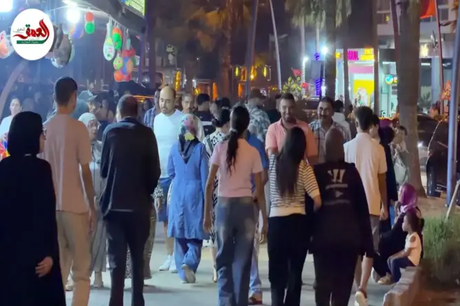 آلاف الزوار بالوليدية في موسم استثنائي