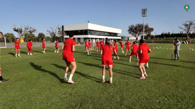 “لبؤات الأطلس” ينهين استعداداتهن للقاء السنغال