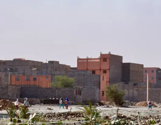 منطقة سكنية غير مكتملة البناء في دواوير أكدز تواجه تحديات تنموية