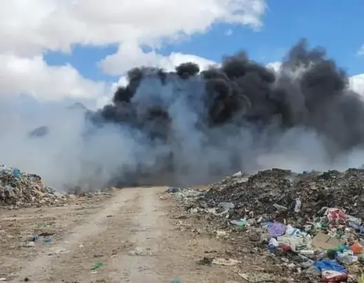 حريق مطرح أيت أورير يخنق الساكنة لأكثر من 5 أيام ومطالب بفتح تحقيق عاجل